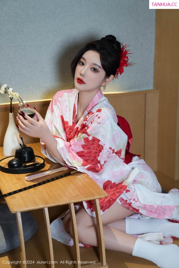 杨晨晨 sugar小甜心CC [XiuRen]高清写真图 2024.09.25 No.9208 杨晨晨Yome 美腿性感第54张图片